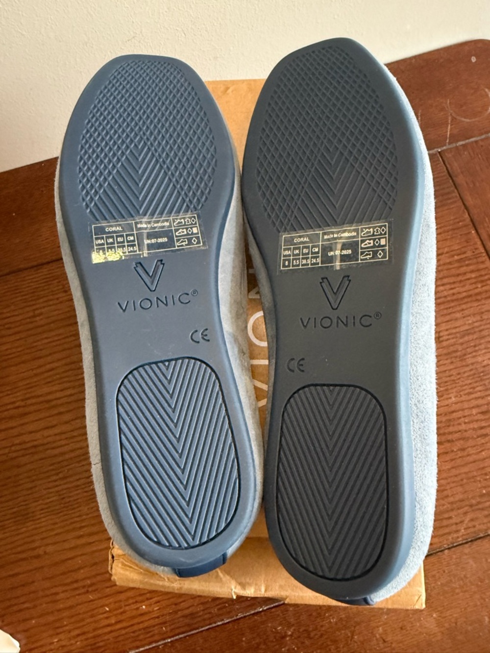 Vionic‎ Women's Suede-Look Slip-On Loafers in Powder Blue - Picture 7 of 8